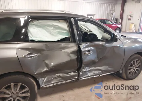 2016 Nissan Pathfinder Sv z USA, uszkodzony, nr VIN 5N1AR2MM5GC627946